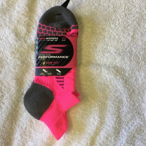 skechers performance socks